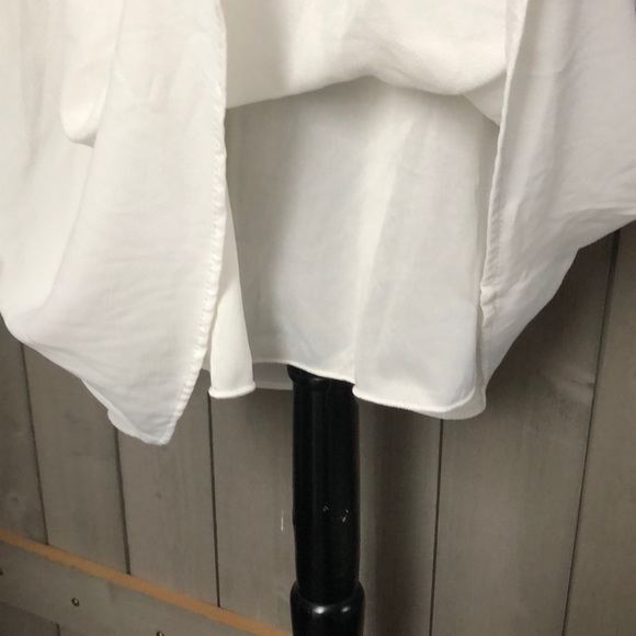 Everly Lace Trim Shift Dress - Picture 4 of 6